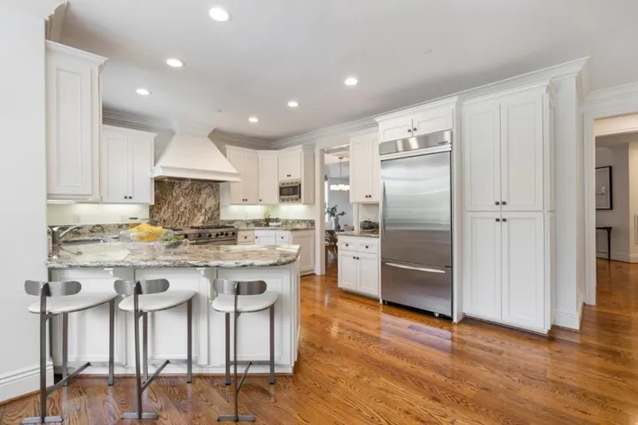 , Menlo Park, California 94025