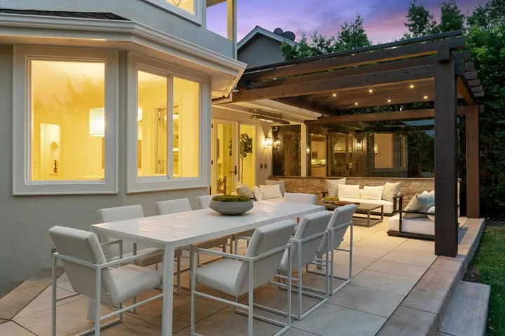 , Menlo Park, California 94025