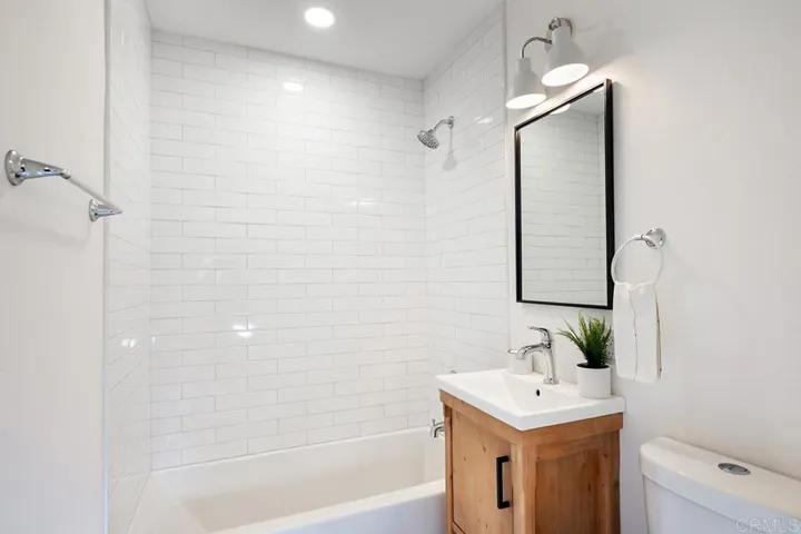 8715 Potrero Street, San Diego, California 92114