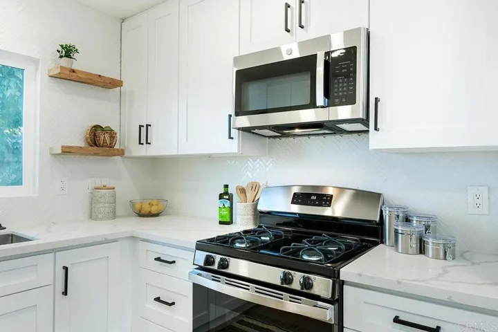 8715 Potrero Street, San Diego, California 92114