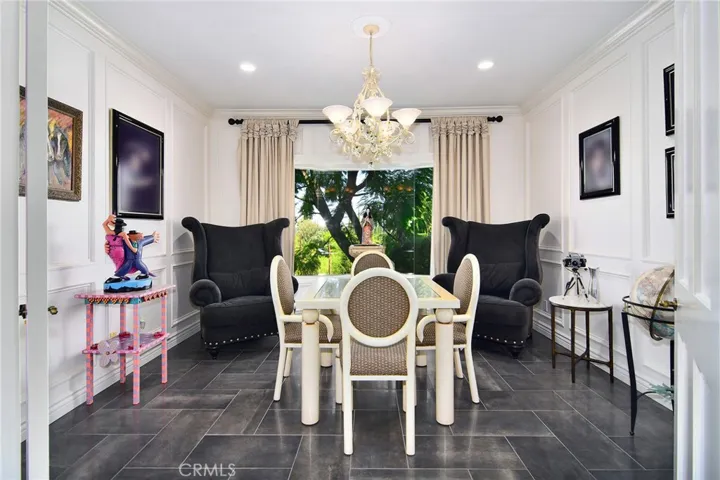 4991 Brewster Drive, Tarzana, California 91356