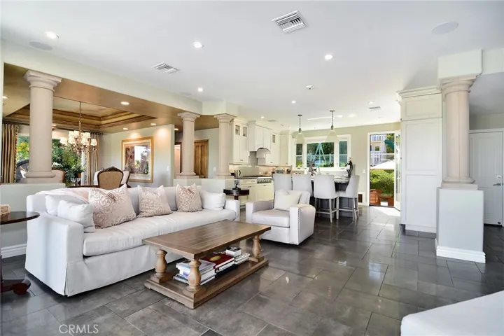 4991 Brewster Drive, Tarzana, California 91356