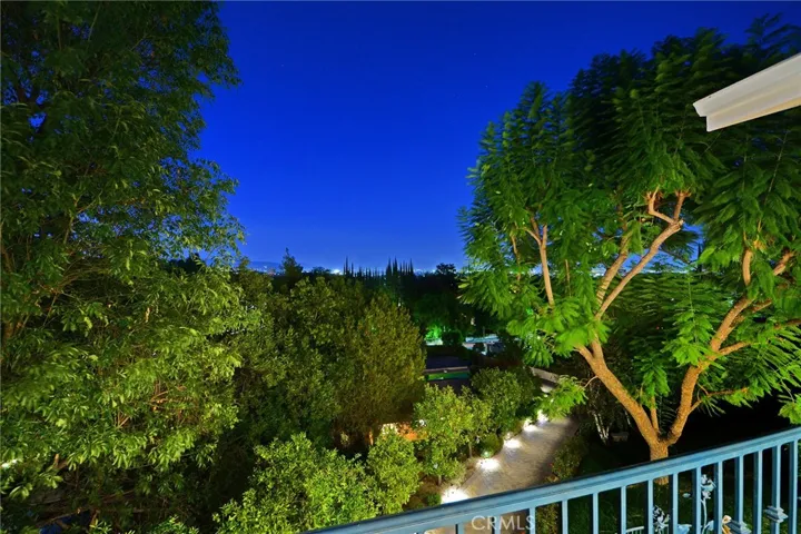 4991 Brewster Drive, Tarzana, California 91356