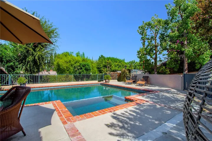 4991 Brewster Drive, Tarzana, California 91356