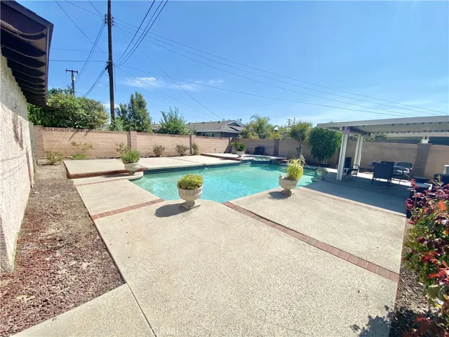338 Kennedy Road, San Dimas, California 91773