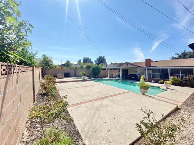 338 Kennedy Road, San Dimas, California 91773