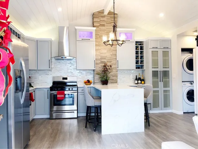 7302 Ponce Avenue, West Hills, California 91307