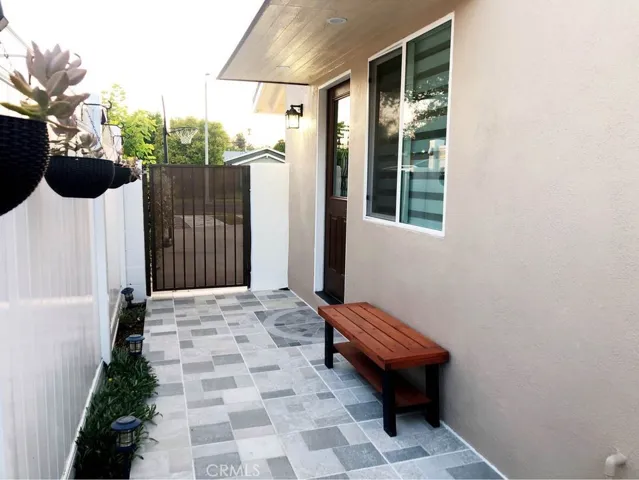 7302 Ponce Avenue, West Hills, California 91307