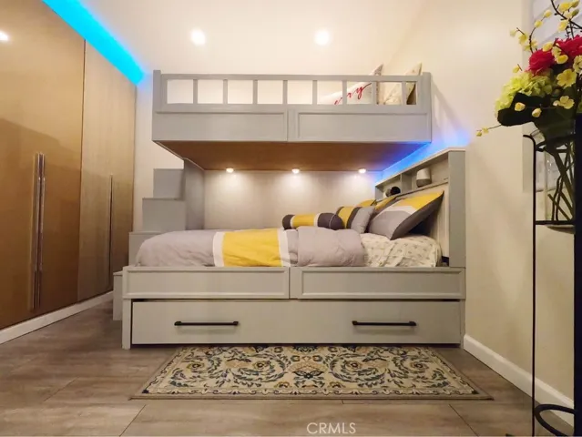7302 Ponce Avenue, West Hills, California 91307