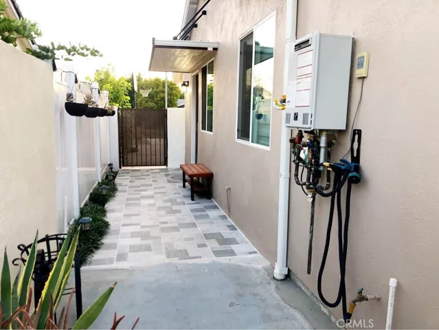 7302 Ponce Avenue, West Hills, California 91307