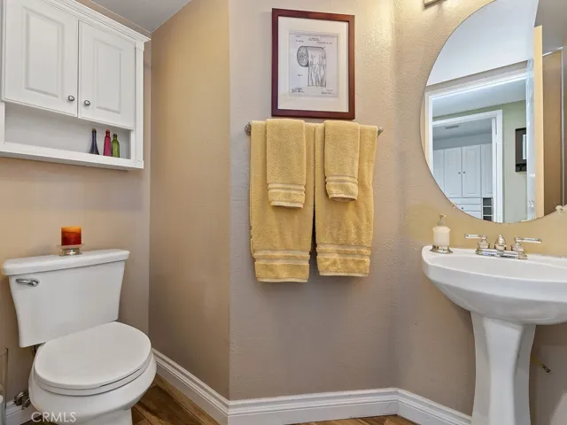8949 Dahlia Drive, Corona, California 92883