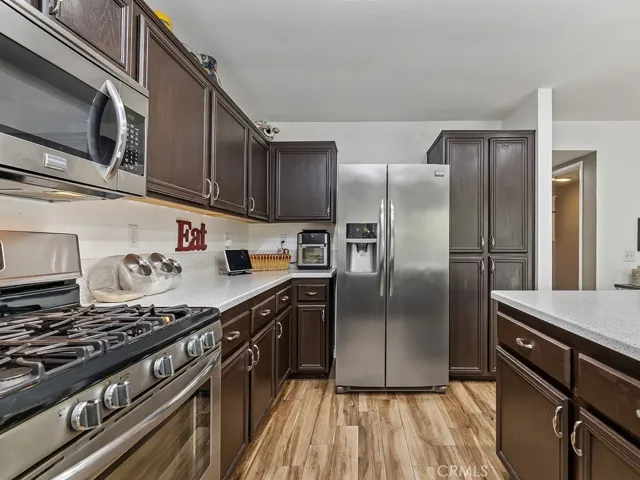 8949 Dahlia Drive, Corona, California 92883