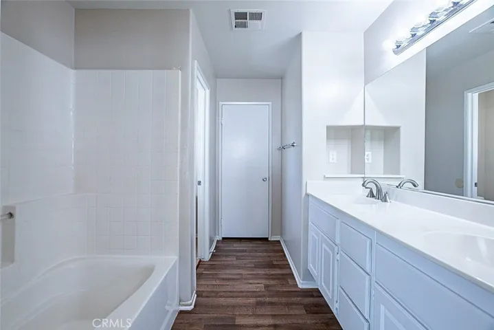 4485 Oak Tree Way, Hemet, California 92545
