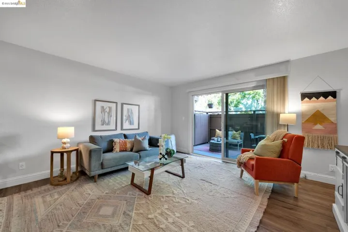 1333 Webster St. A103, Alameda, California 94501-3841