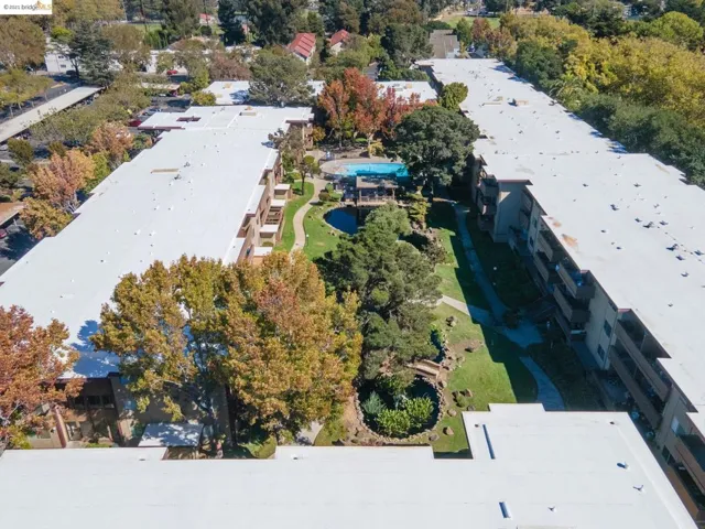 1333 Webster St. A103, Alameda, California 94501-3841