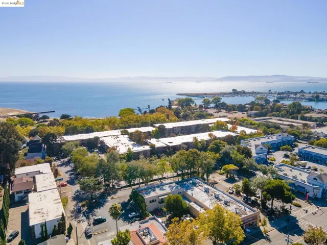 1333 Webster St. A103, Alameda, California 94501-3841