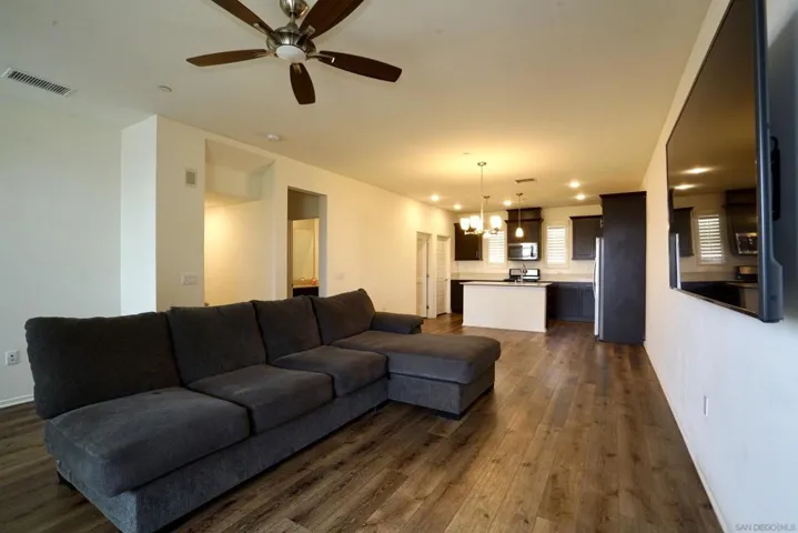 5140 Calle Sand Arch 66, San Diego, California 92154