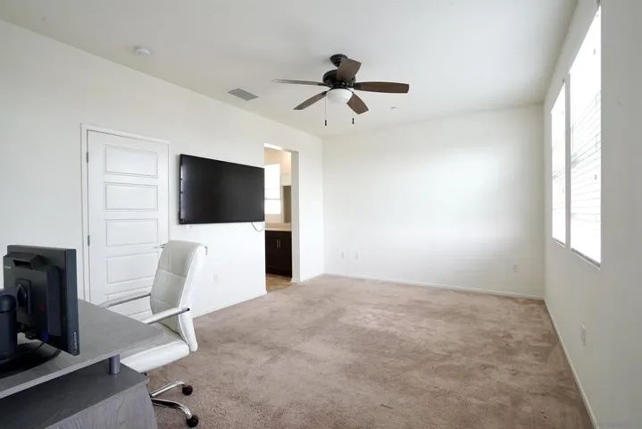 5140 Calle Sand Arch 66, San Diego, California 92154
