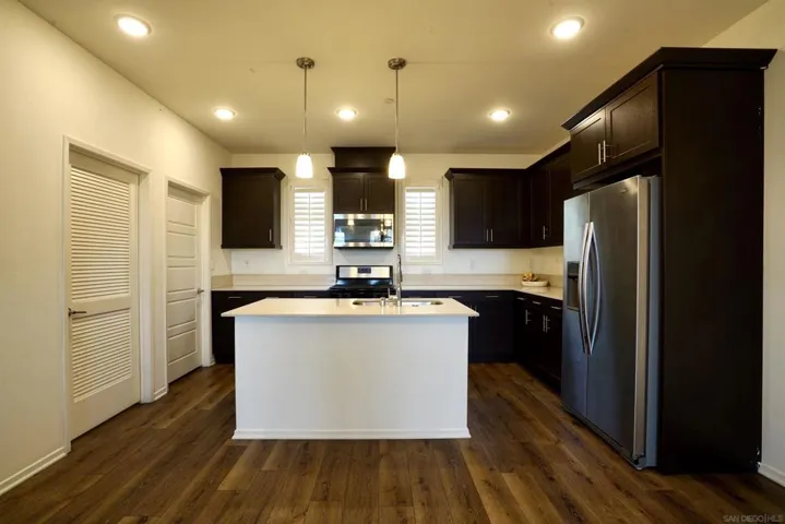 5140 Calle Sand Arch 66, San Diego, California 92154