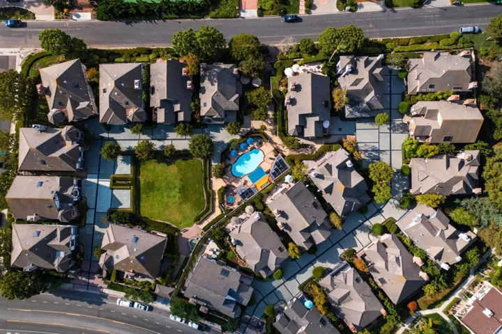 7359 Alicante Rd, Carlsbad, California 92009
