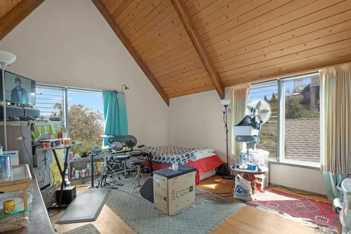 10101 Sierra Vista Ave, La Mesa, California 91941