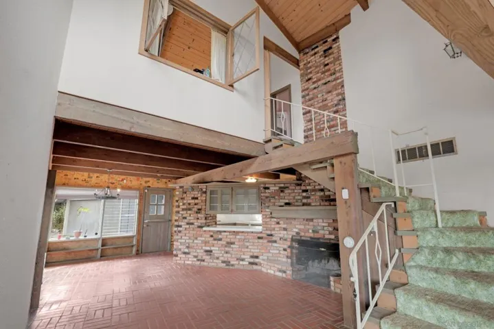 10101 Sierra Vista Ave, La Mesa, California 91941