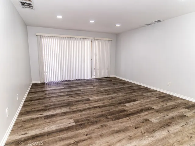 8601 International Ave 157, Canoga Park, California 91304