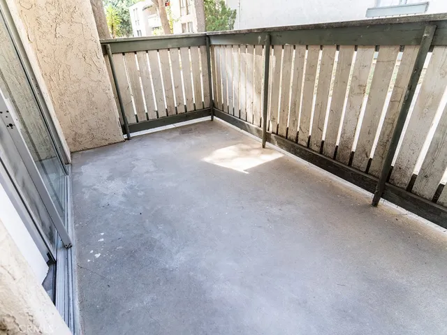 8601 International Ave 157, Canoga Park, California 91304