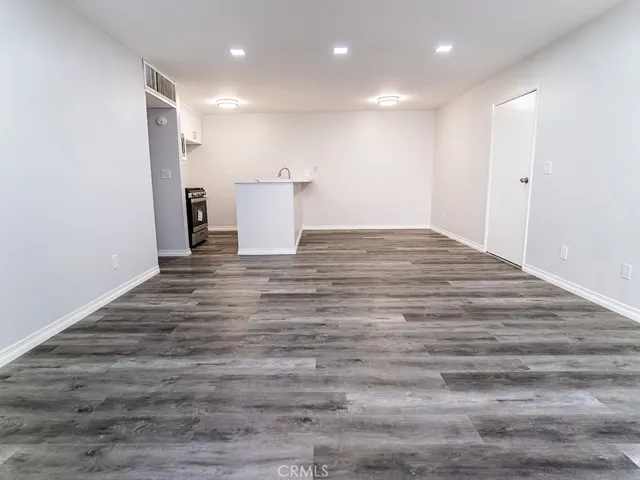 8601 International Ave 157, Canoga Park, California 91304