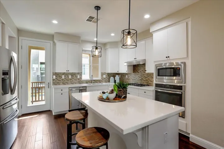 , Sunnyvale, California 94085