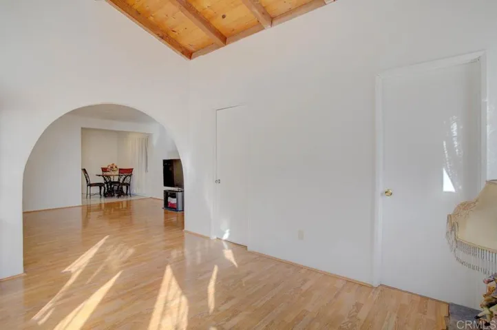 7009 Windward Street, San Diego, California 92114