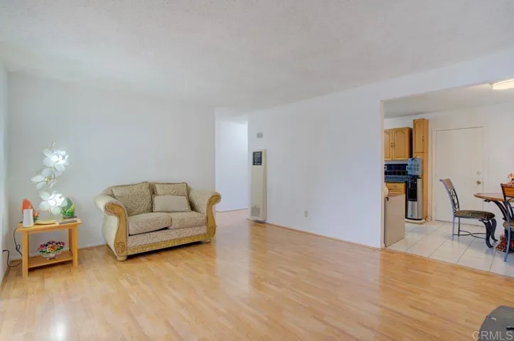 7009 Windward Street, San Diego, California 92114