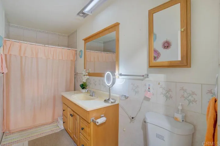 7009 Windward Street, San Diego, California 92114