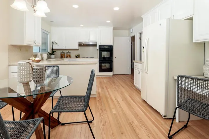 , Mountain View, California 94040