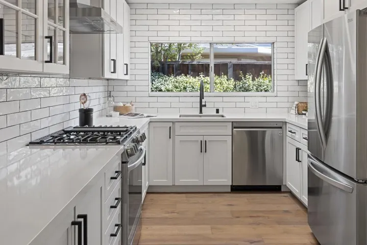 , Palo Alto, California 94303