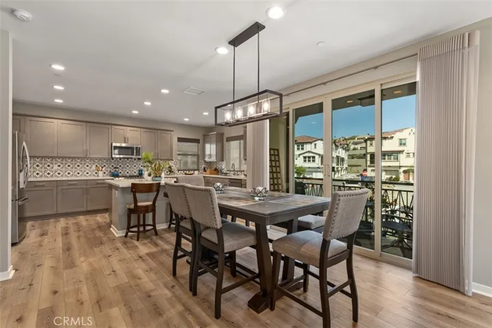 610 Shadowbrook, Lake Forest, California 92610