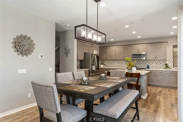 610 Shadowbrook, Lake Forest, California 92610