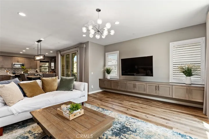610 Shadowbrook, Lake Forest, California 92610