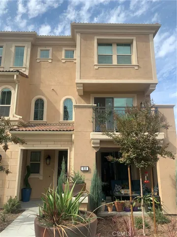 610 Shadowbrook, Lake Forest, California 92610