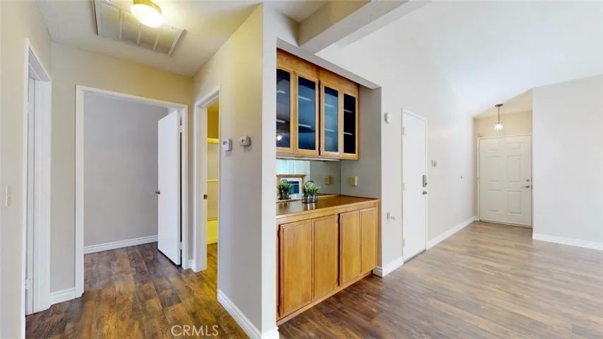 15809 Cedarwood, Victorville, California 92395