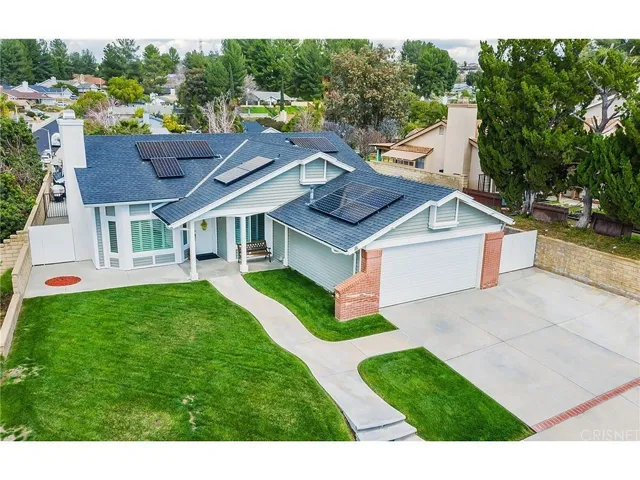 22545 Honnold Drive, Saugus, California 91350