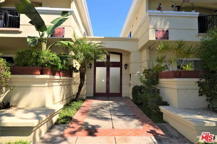 1333 Yale Street 8, Santa Monica, California 90404