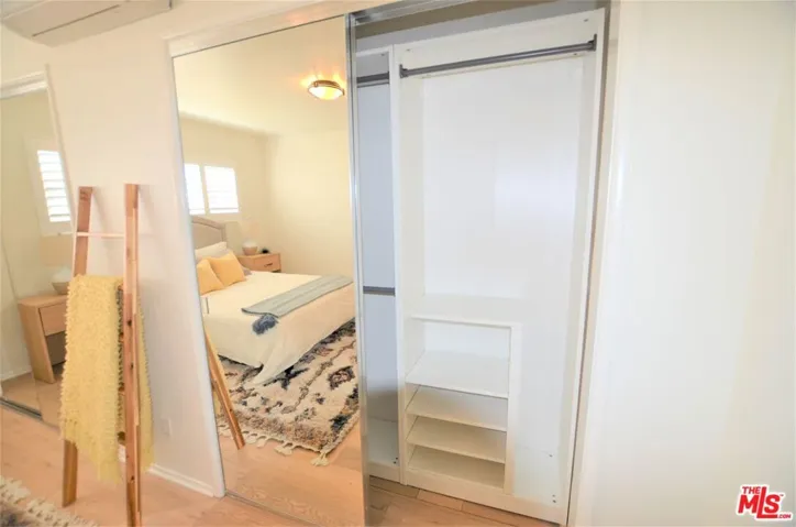 1333 Yale Street 8, Santa Monica, California 90404