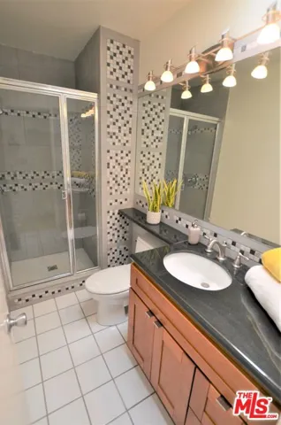 1333 Yale Street 8, Santa Monica, California 90404