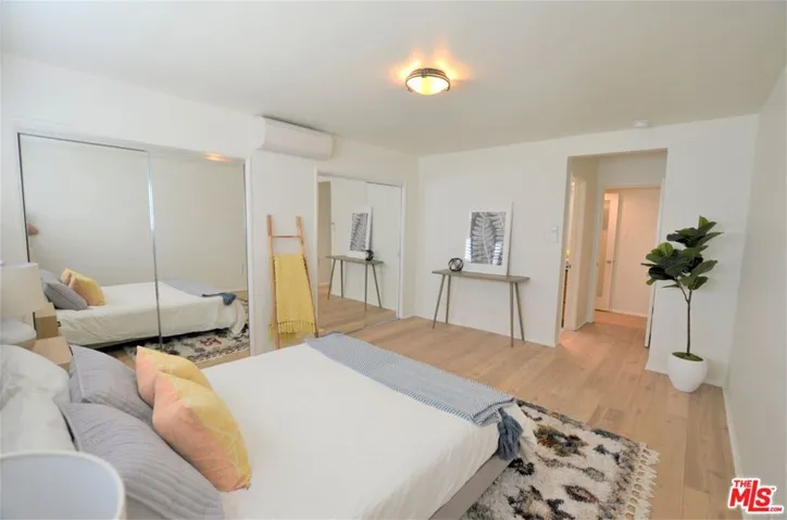 1333 Yale Street 8, Santa Monica, California 90404