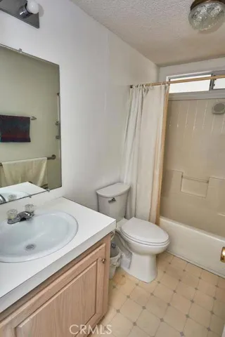 9161 Santa Fe Avenue E 75, Hesperia, California 92345