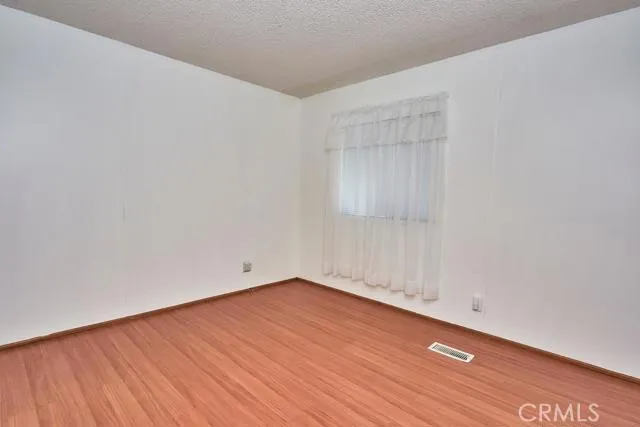 9161 Santa Fe Avenue E 75, Hesperia, California 92345