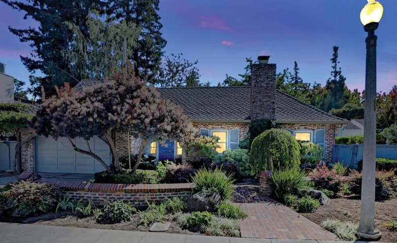 , Palo Alto, California 94301