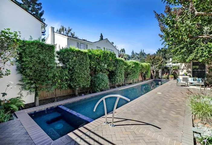 , Palo Alto, California 94301