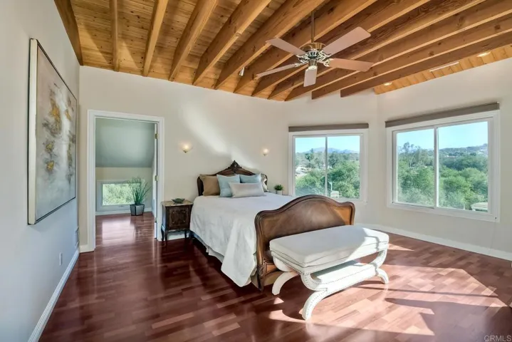 The primary bedroom, 2nd bedroom/office and retreat are upstairsl!